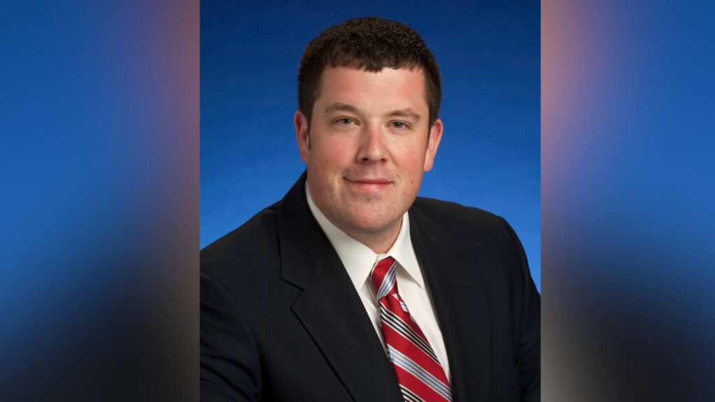 Rep. Timothy Hill announces Mountain City bridge to honor Sheriff Eddie Tester  