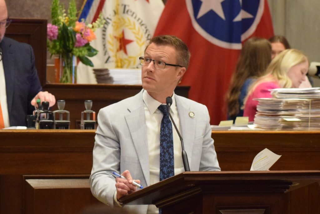 Rep. Mark Cochran passes key Trump immigration initiative in Tennessee